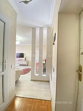 Satılır 2 otaqlı köhnə tikili 55 m²