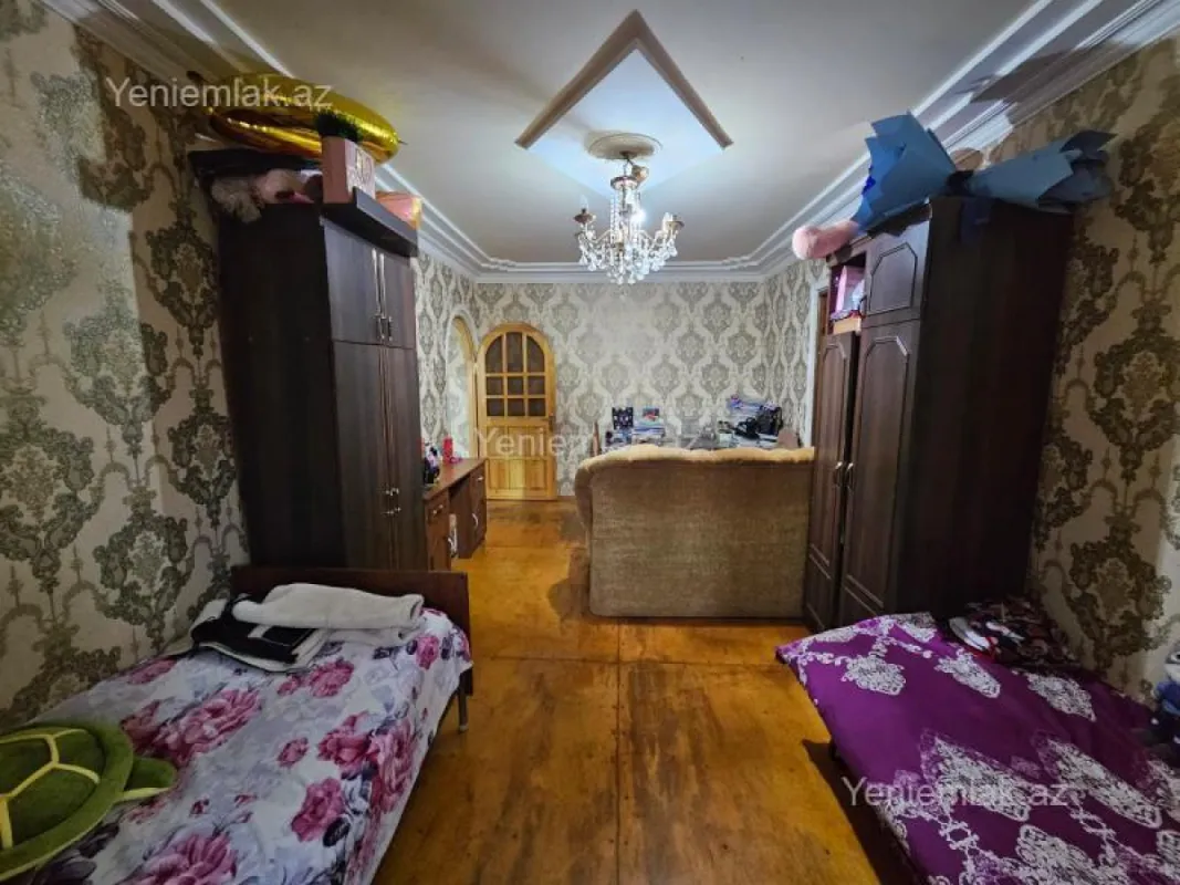 Satılır 2 otaqlı köhnə tikili 48 m²