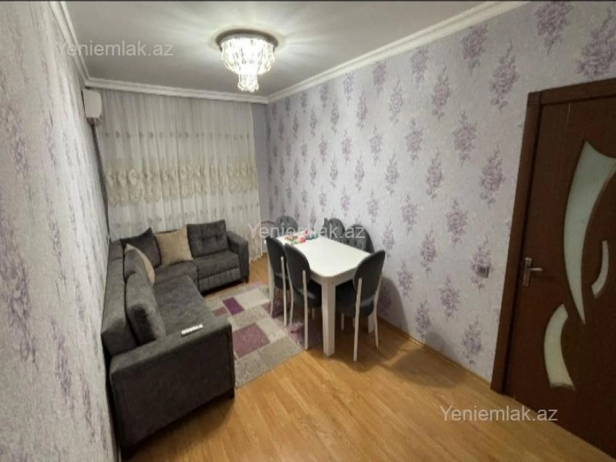 Satılır 3 otaqlı köhnə tikili 80 m²