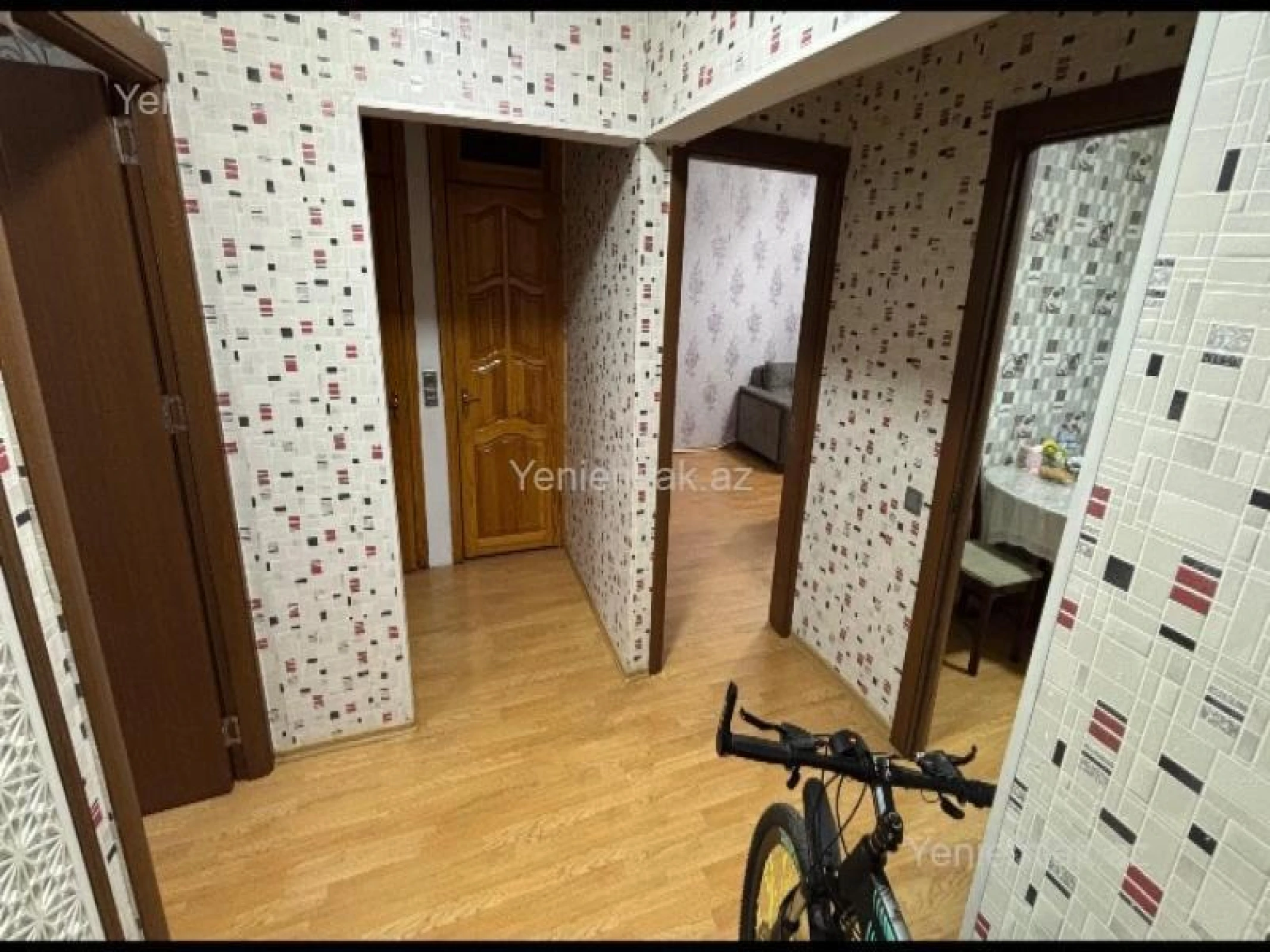 Satılır 3 otaqlı köhnə tikili 80 m²