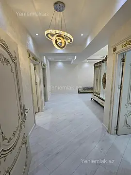 Satılır 3 otaqlı yeni tikili 130 m²
