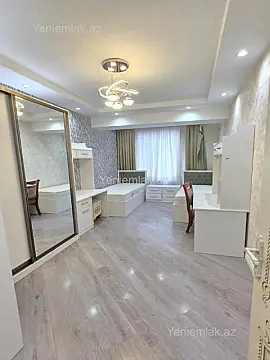 Satılır 3 otaqlı yeni tikili 130 m²