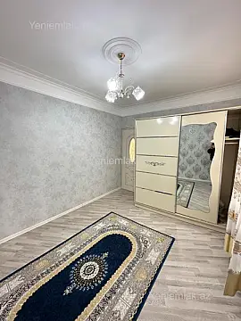 Satılır 2 otaqlı köhnə tikili 60 m²