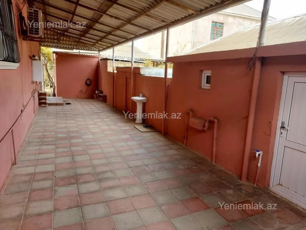 Satılır 4 otaqlı həyət evi 110 m²