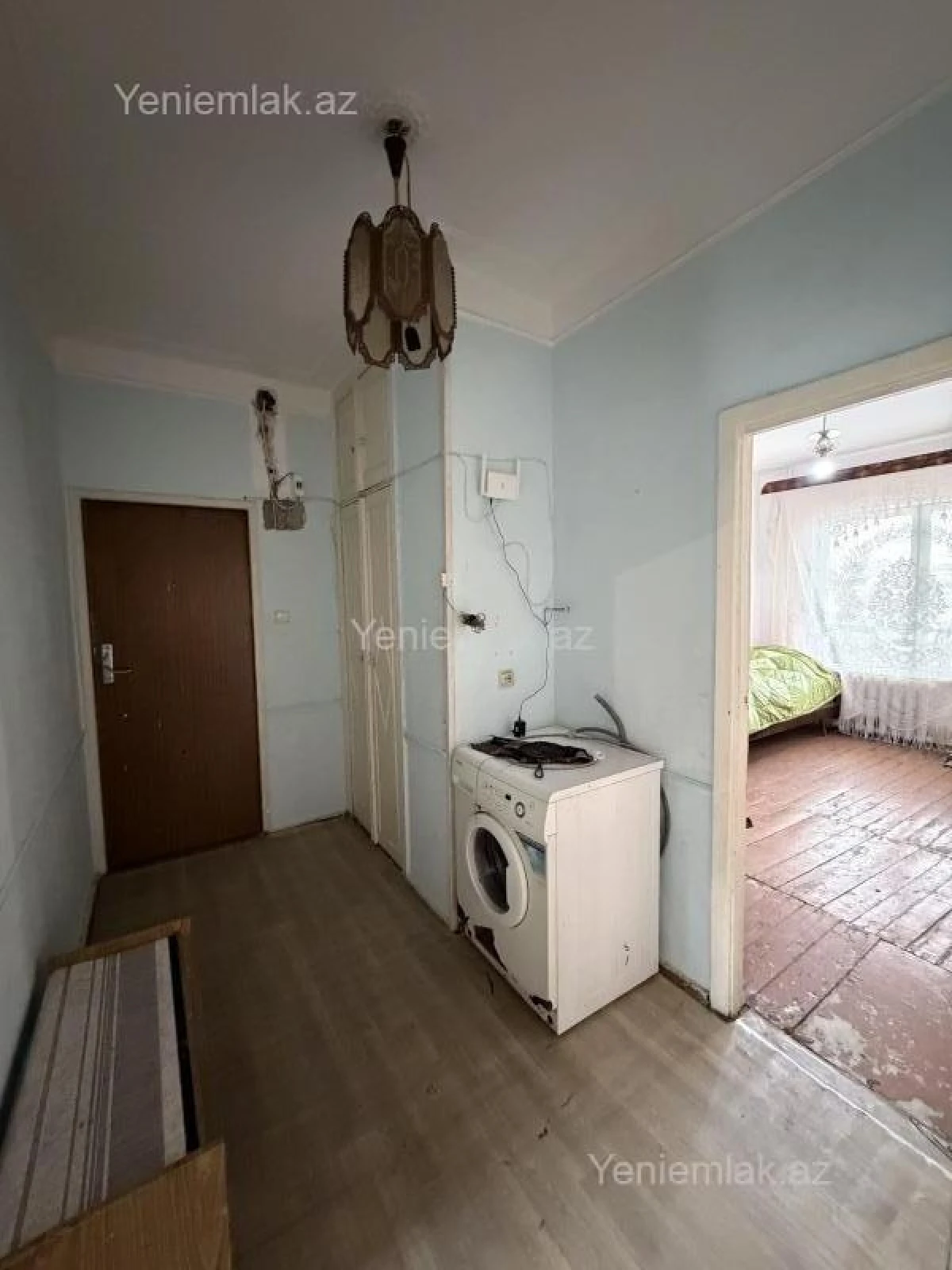 Satılır 3 otaqlı köhnə tikili 70 m²
