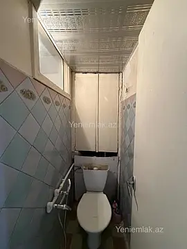 Satılır 3 otaqlı köhnə tikili 70 m²
