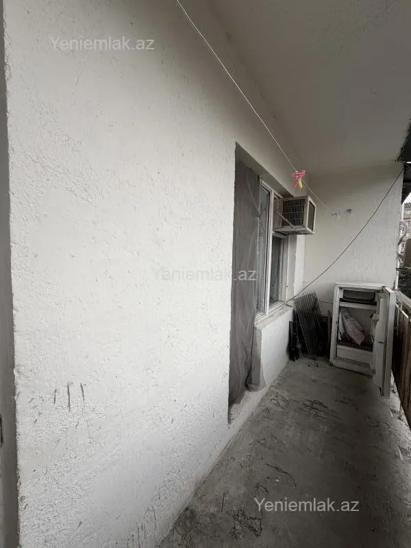 Satılır 3 otaqlı köhnə tikili 70 m²