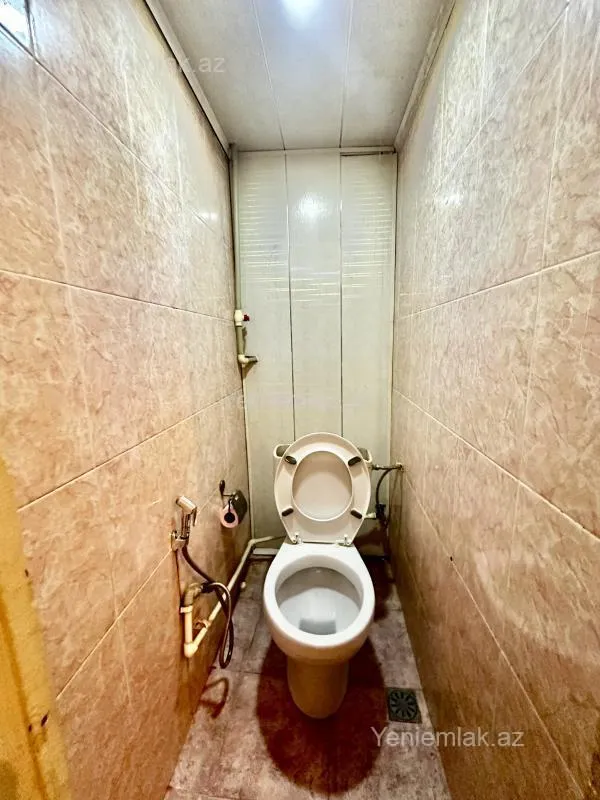Satılır 2 otaqlı köhnə tikili 58 m²