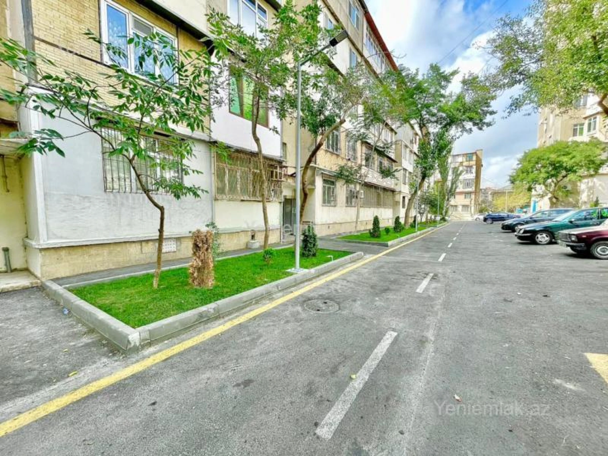 Satılır 2 otaqlı köhnə tikili 58 m²