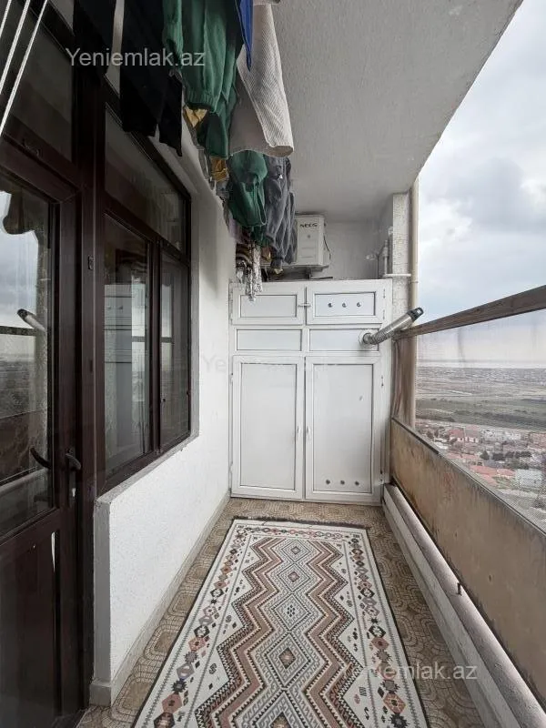 Satılır 3 otaqlı köhnə tikili 70 m²