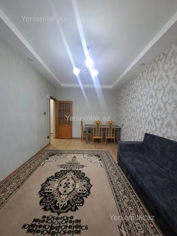 Satılır 3 otaqlı köhnə tikili 70 m²
