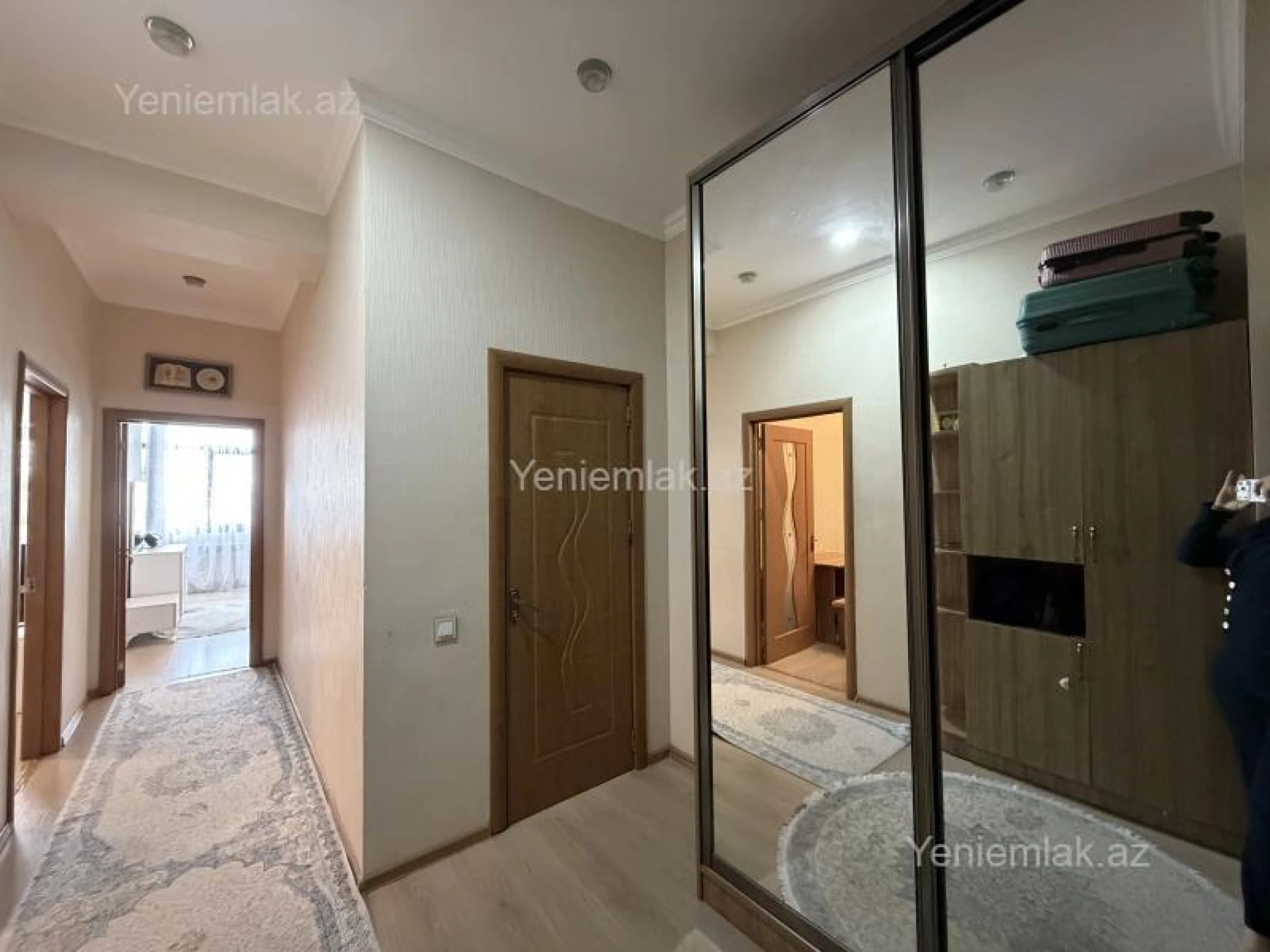 Satılır 3 otaqlı köhnə tikili 70 m²