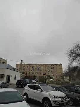 Satılır 2 otaqlı köhnə tikili 54 m²