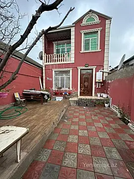 Satılır 4 otaqlı həyət evi 140 m² — Xırdalan 4 otaq 140.00 m²