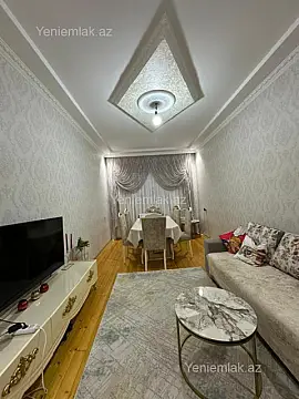 Satılır 4 otaqlı həyət evi 140 m²