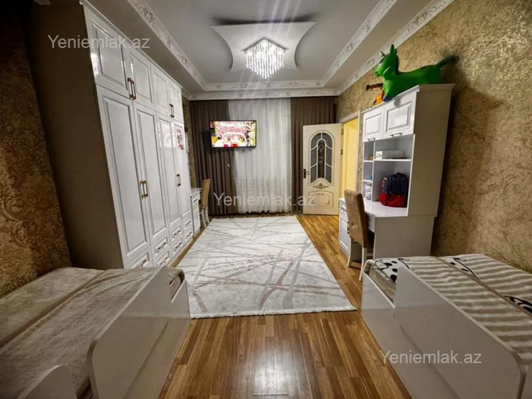 Satılır 3 otaqlı yeni tikili 147 m²