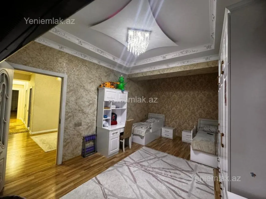 Satılır 3 otaqlı yeni tikili 147 m²