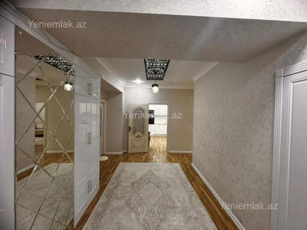 Satılır 3 otaqlı yeni tikili 147 m²
