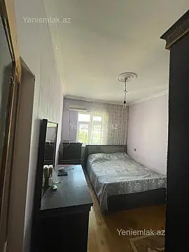 Satılır 3 otaqlı köhnə tikili 70 m²
