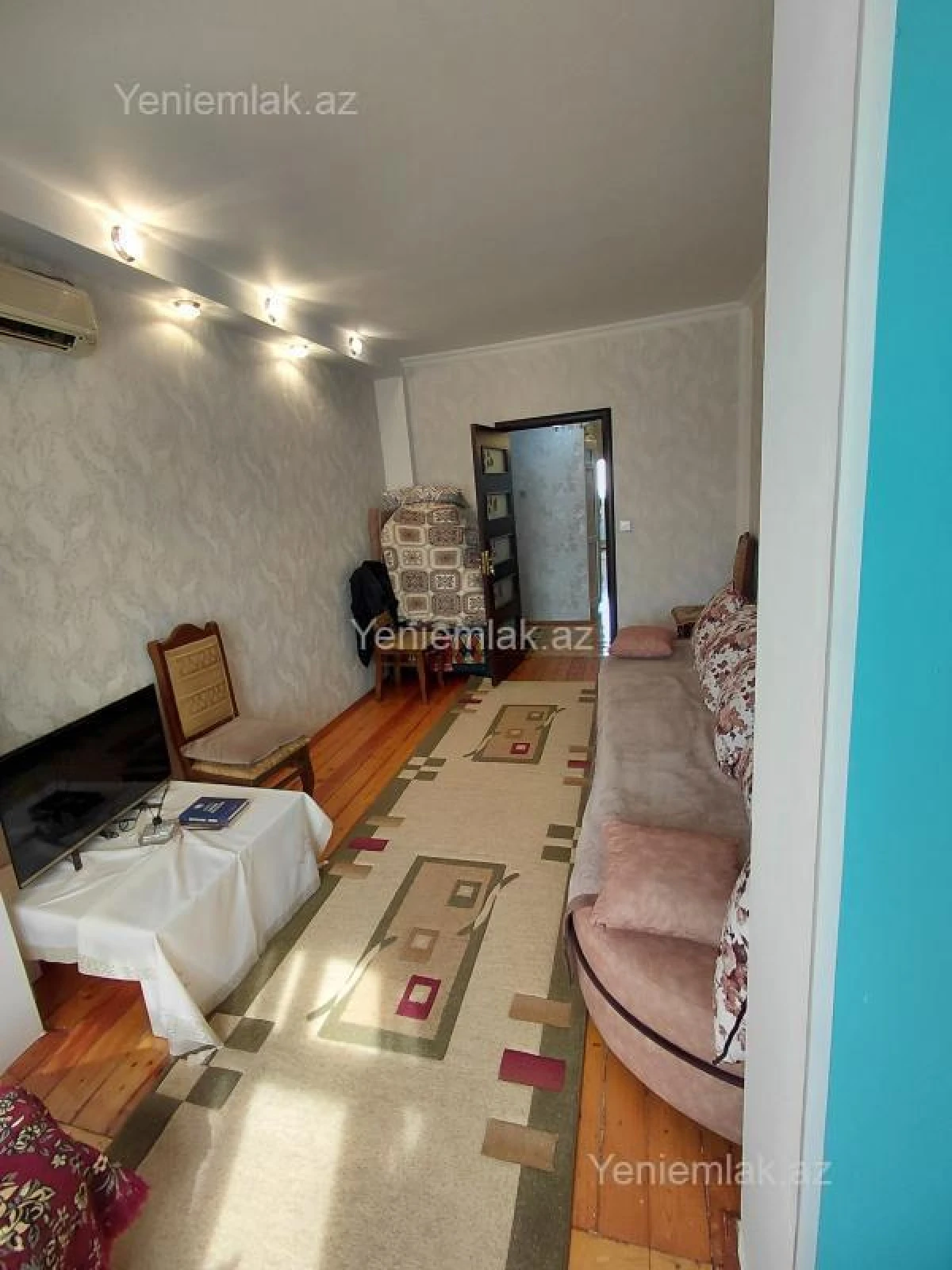 Satılır 3 otaqlı köhnə tikili 75 m²