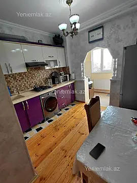 Satılır 3 otaqlı köhnə tikili 75 m² — Sumqayıt, 9-cu mikrorayon 3 otaq 75.00 m²