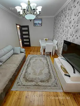 Satılır 3 otaqlı köhnə tikili 75 m²
