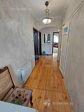 Satılır 3 otaqlı köhnə tikili 75 m²