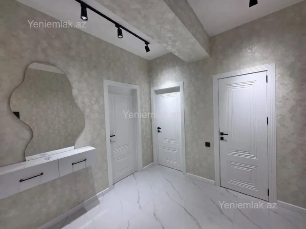 Satılır 3 otaqlı yeni tikili 92 m²