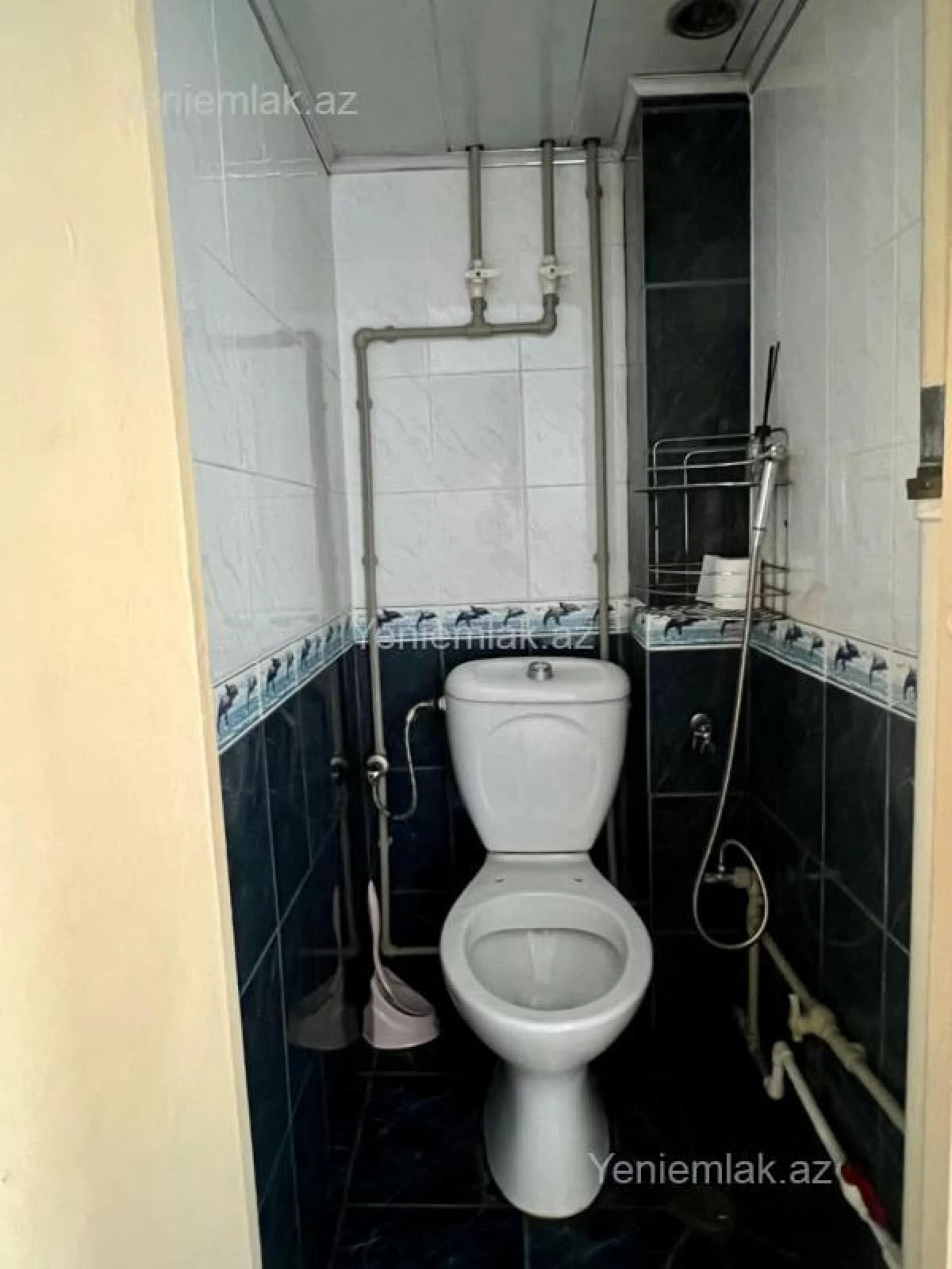 Satılır 3 otaqlı köhnə tikili 70 m²