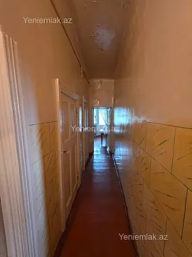 Satılır 2 otaqlı köhnə tikili 52 m²