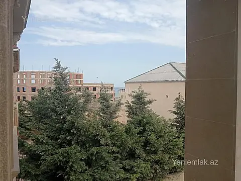 Satılır 4 otaqlı həyət evi 150 m²