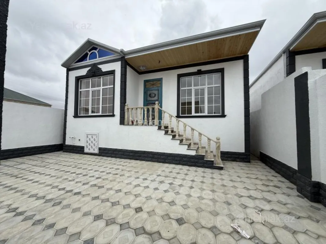 Satılır 3 otaqlı həyət evi 100 m²
