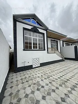 Satılır 3 otaqlı həyət evi 100 m²
