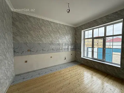 Satılır 3 otaqlı həyət evi 100 m²