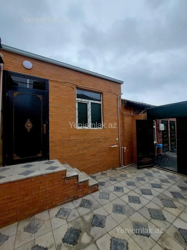 Satılır 3 otaqlı həyət evi 80 m²