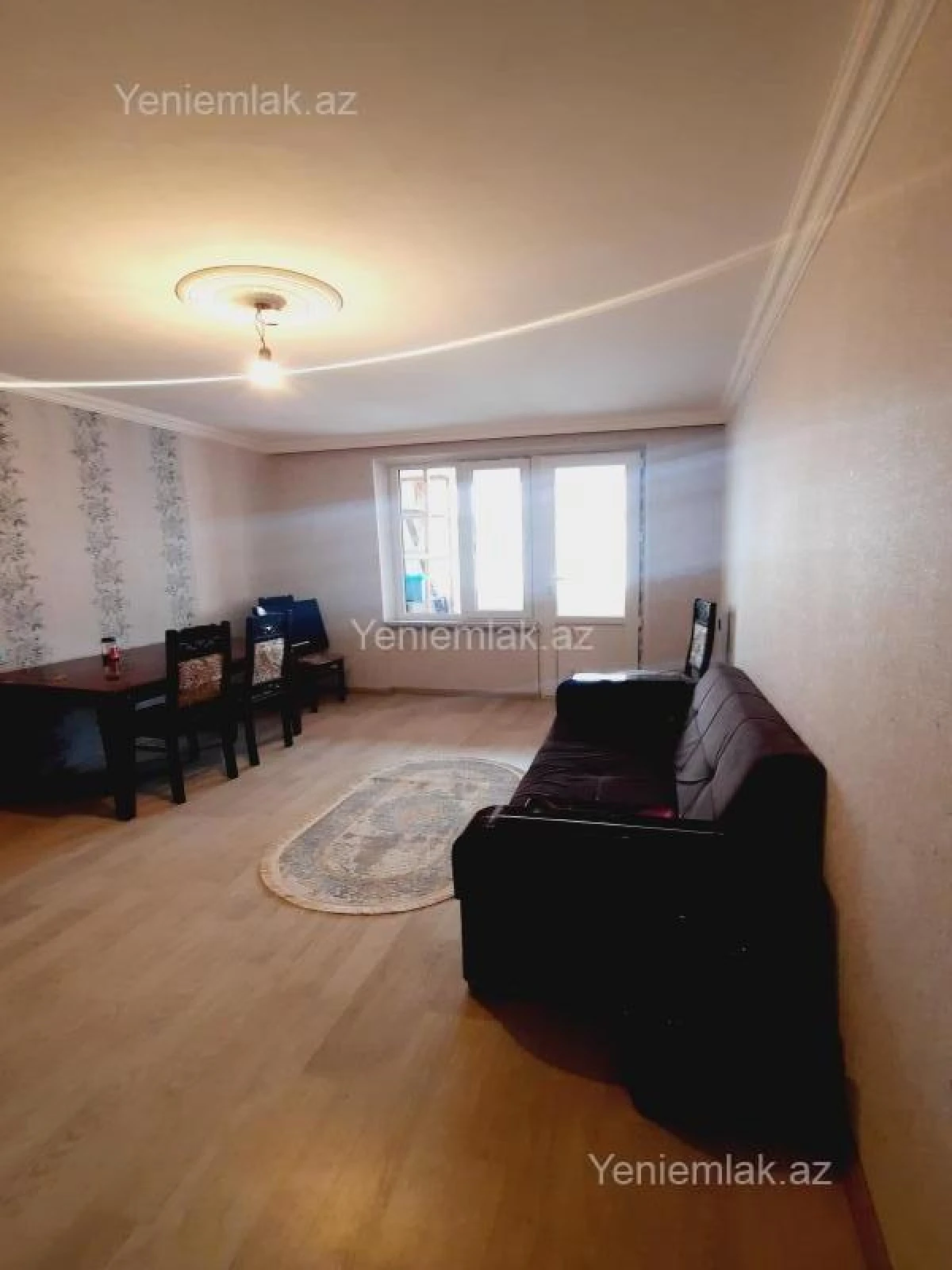 Satılır 1 otaqlı köhnə tikili 40 m²