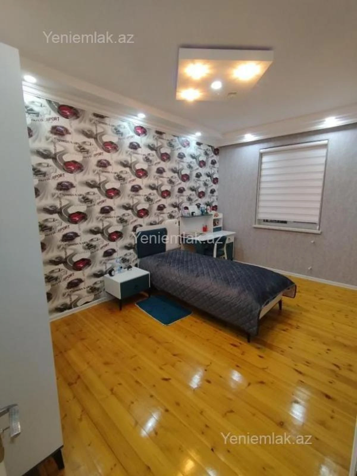 Satılır 5 otaqlı həyət evi 350 m²