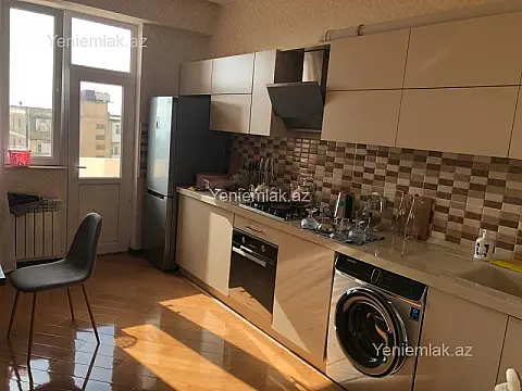 Satılır 2 otaqlı yeni tikili 70 m²