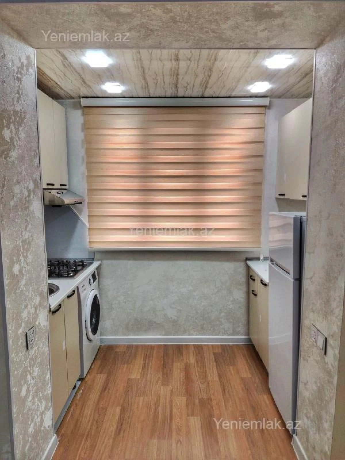 Satılır 2 otaqlı köhnə tikili 40 m²