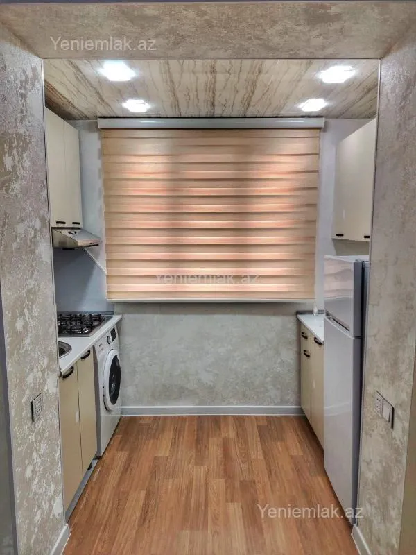 Satılır 2 otaqlı köhnə tikili 40 m²