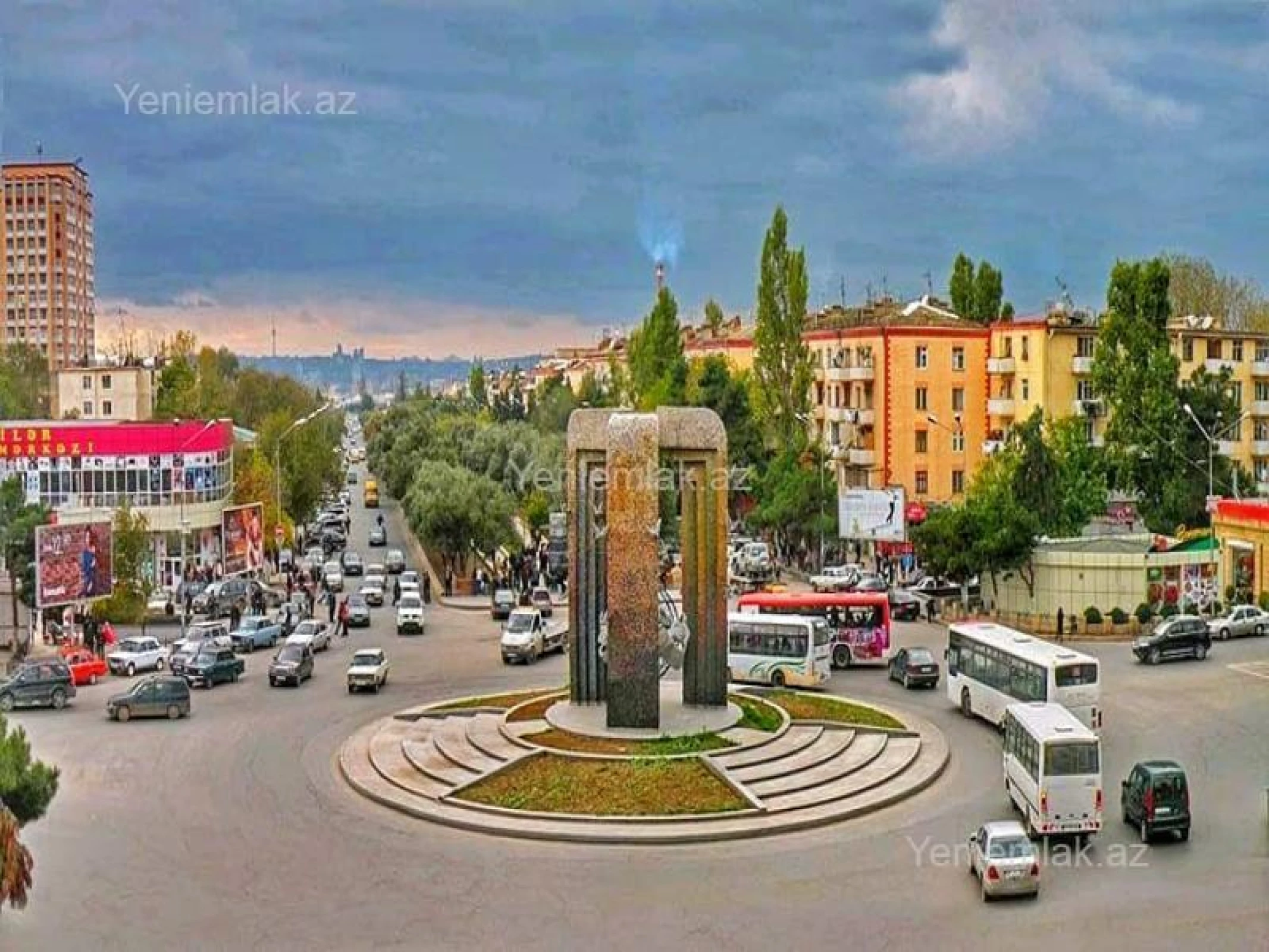 Satılır 2 otaqlı köhnə tikili 40 m²