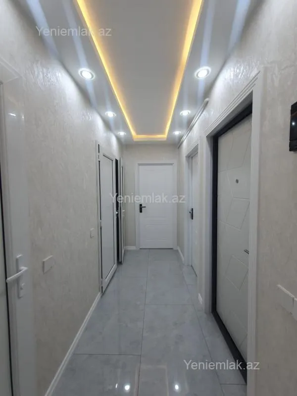Satılır 3 otaqlı köhnə tikili 60 m²