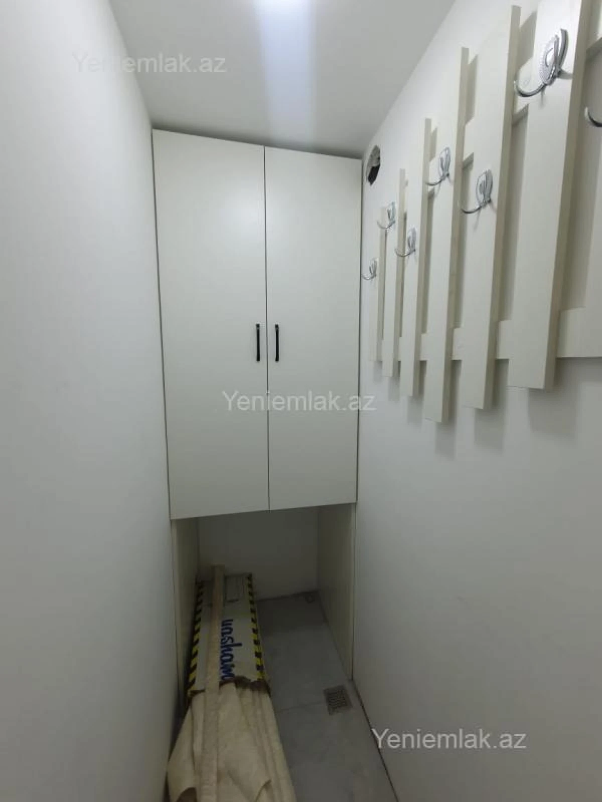 Satılır 3 otaqlı köhnə tikili 60 m²