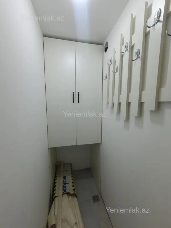 Satılır 3 otaqlı köhnə tikili 60 m²