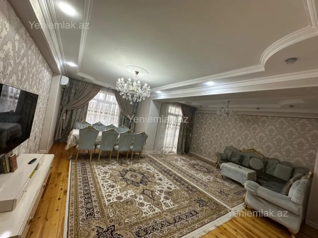Satılır 4 otaqlı yeni tikili 200 m²