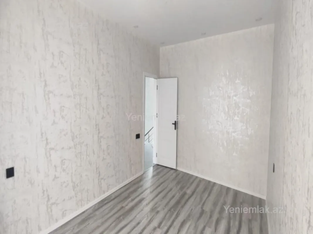 Satılır 5 otaqlı həyət evi 150 m²