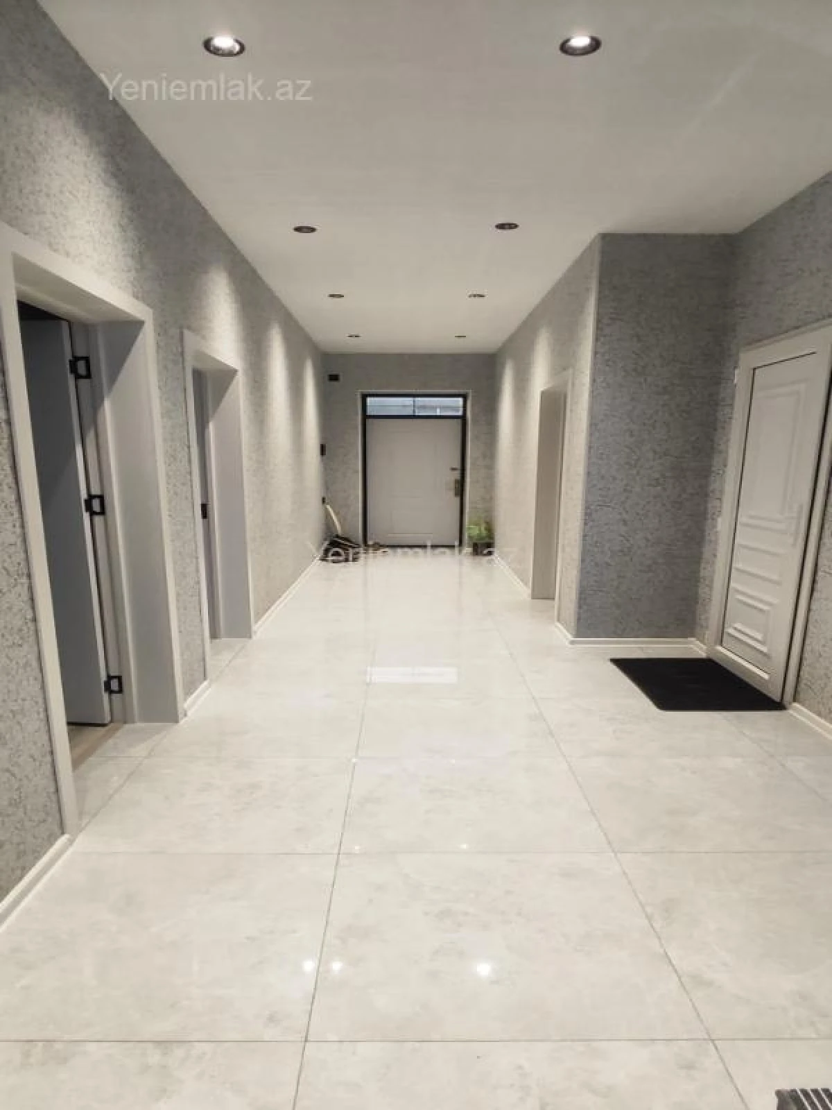 Satılır 5 otaqlı həyət evi 150 m²