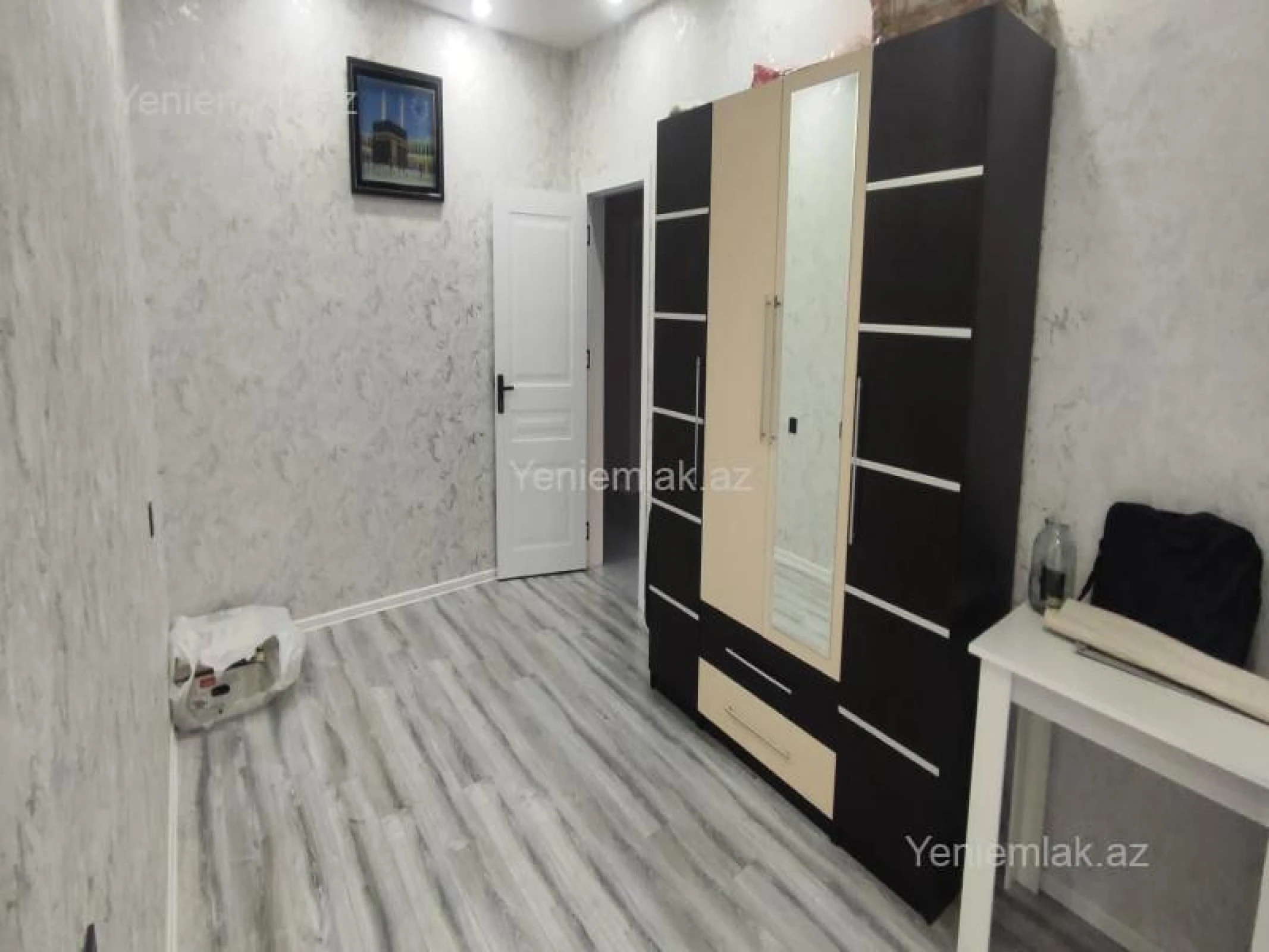 Satılır 5 otaqlı həyət evi 150 m²