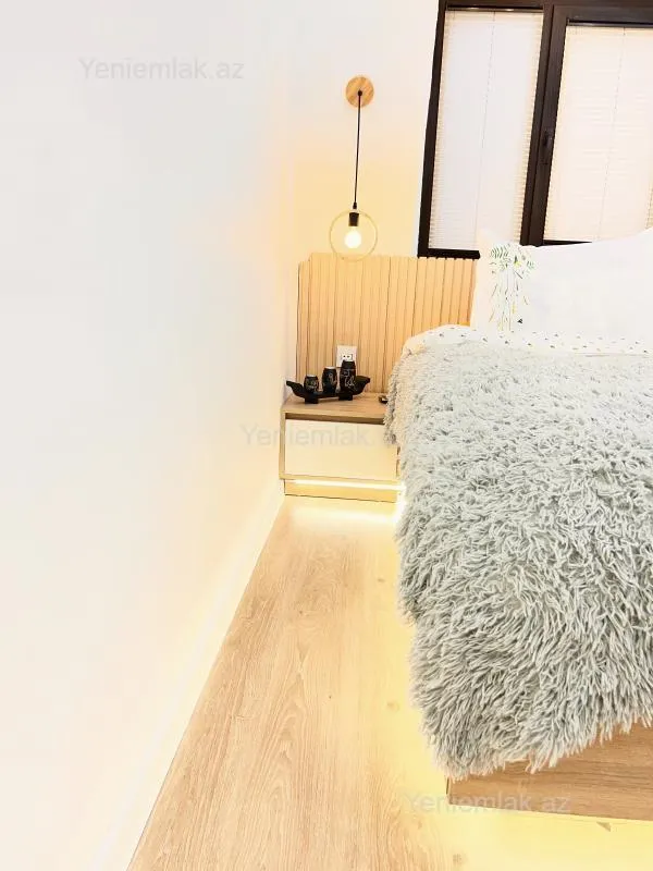 Satılır 2 otaqlı yeni tikili 72.8 m²