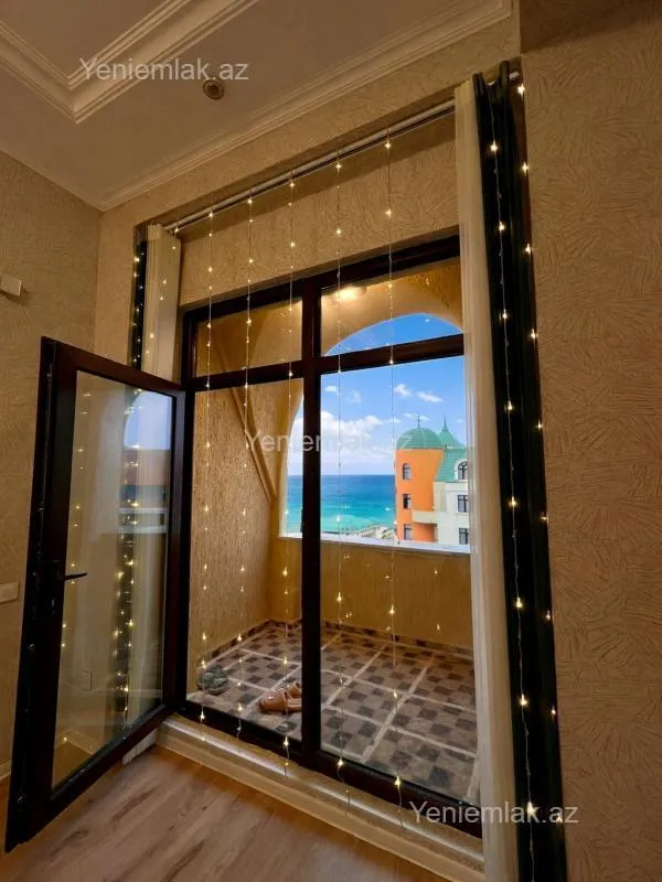 Satılır 2 otaqlı yeni tikili 72.8 m²